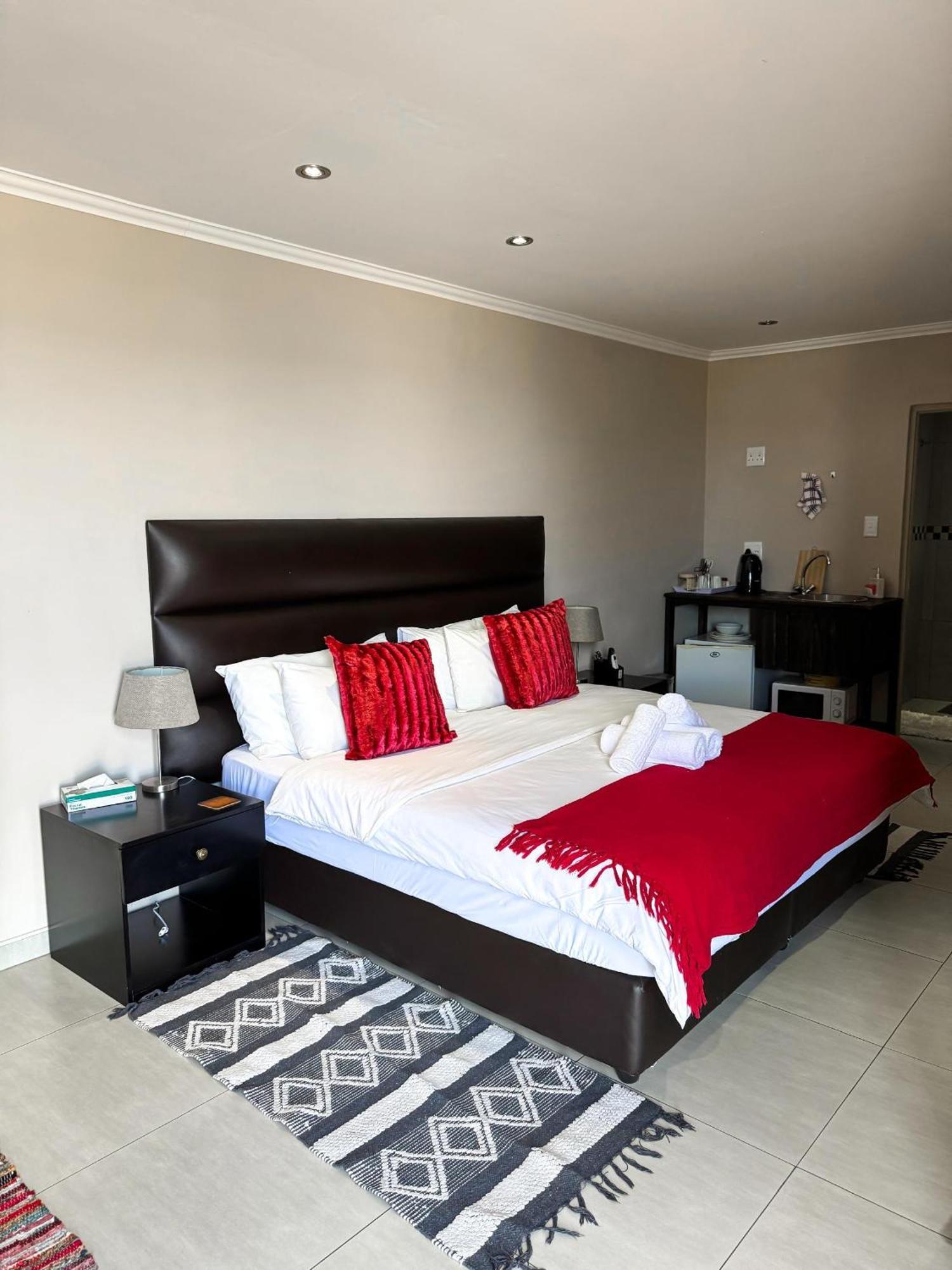 Cavallo Guesthouse Windhoek Exterior foto